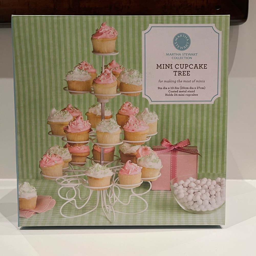Martha Stewart Mini Cupcakes Tree Stand Kitchen Decoration